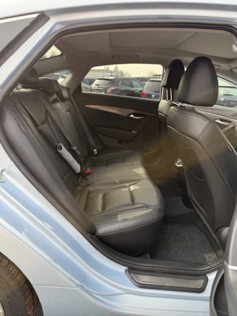 HYUNDAI i40 1.7 CRDI Style Automatic 