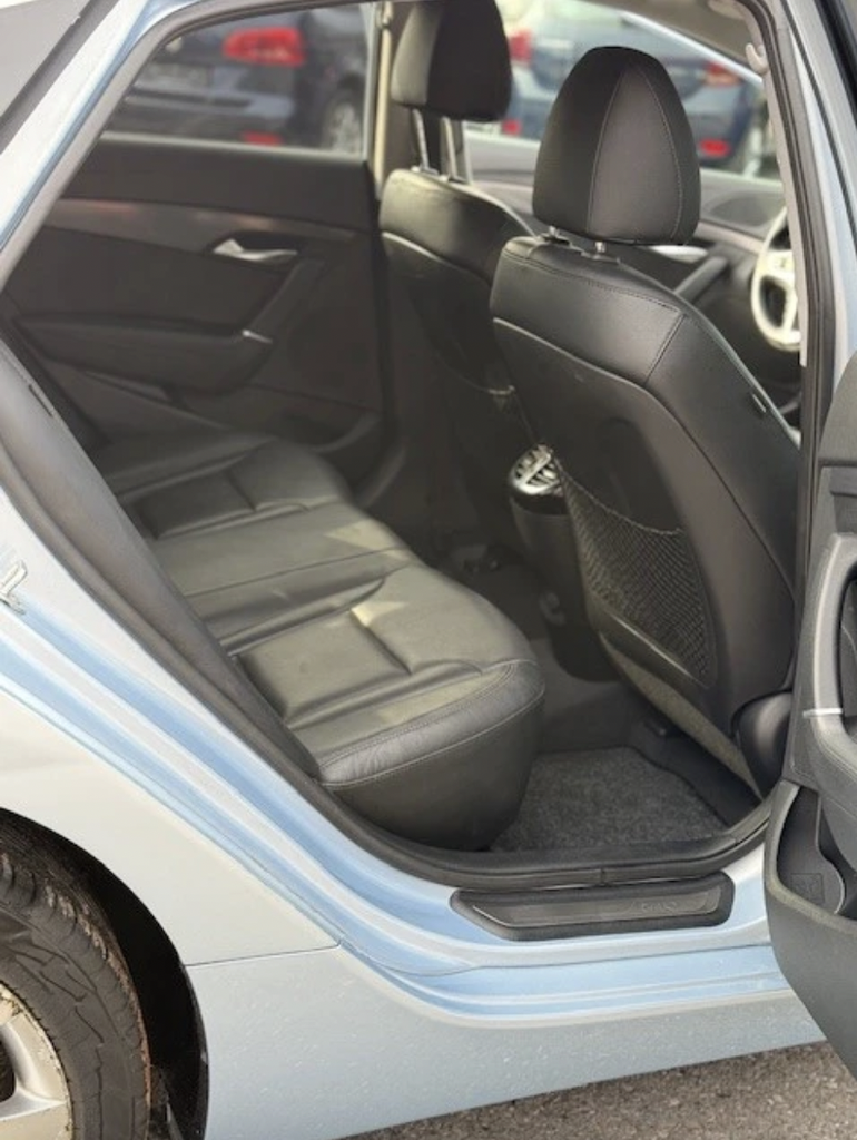 HYUNDAI i40 1.7 CRDI Style Automatic 