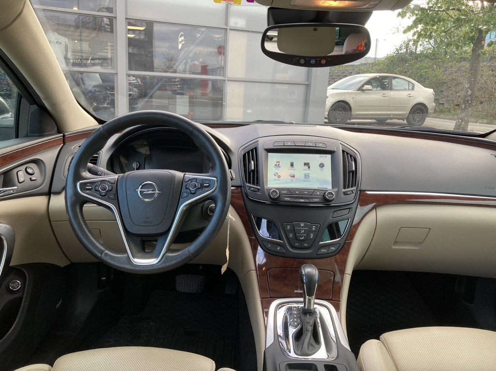 OPEL Insignia Sports Tourer 2.0 Turbo Cosmo